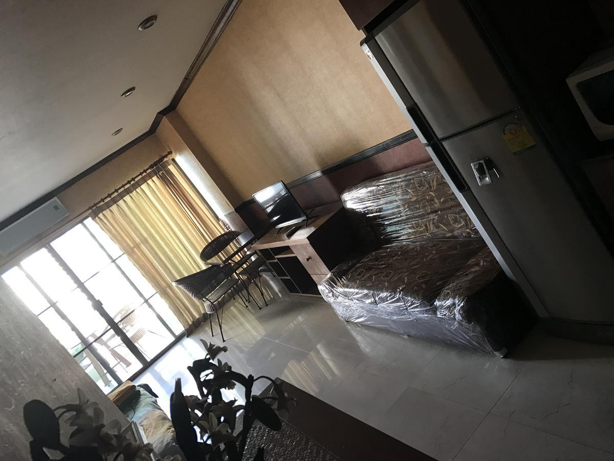 View Talay 5C Apartment Pattaya Exterior photo